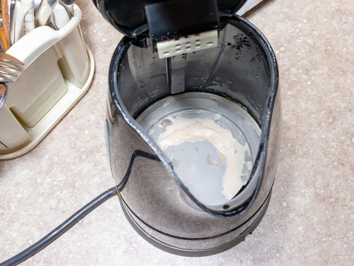 Essig im Wasserkocher – warum Klempner diesen Hack täglich nutzen - image 2
