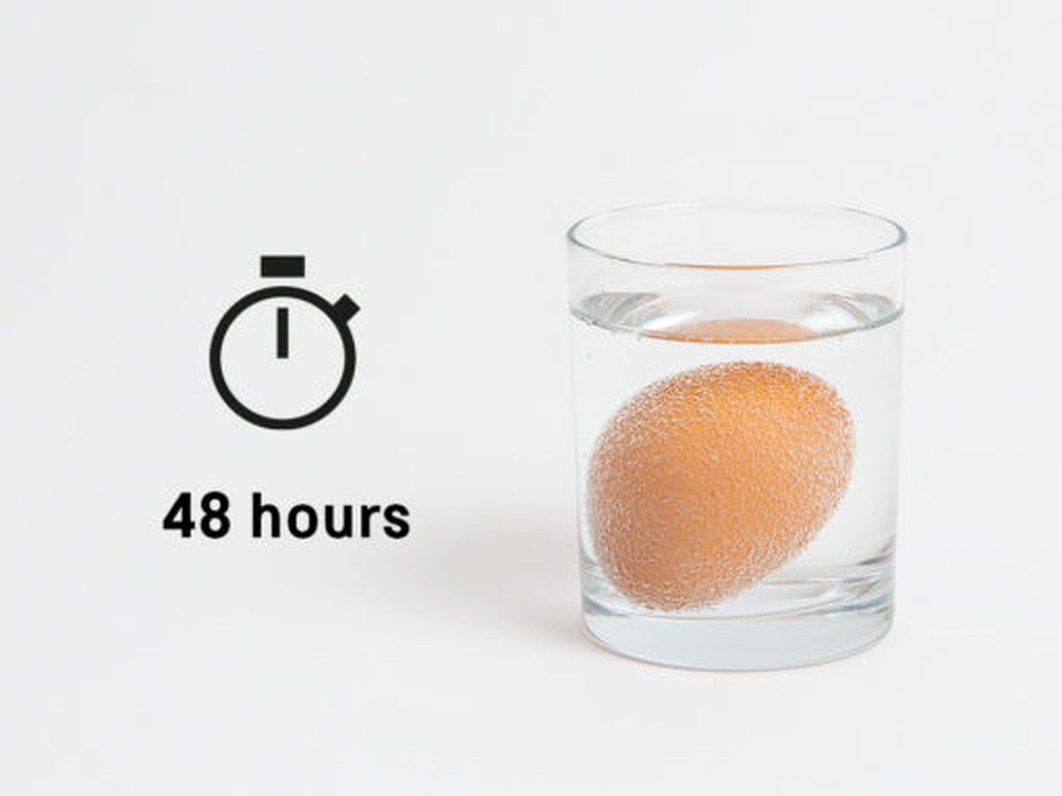 Warum Köche immer Essig ins Wasser für Eier geben - image 1