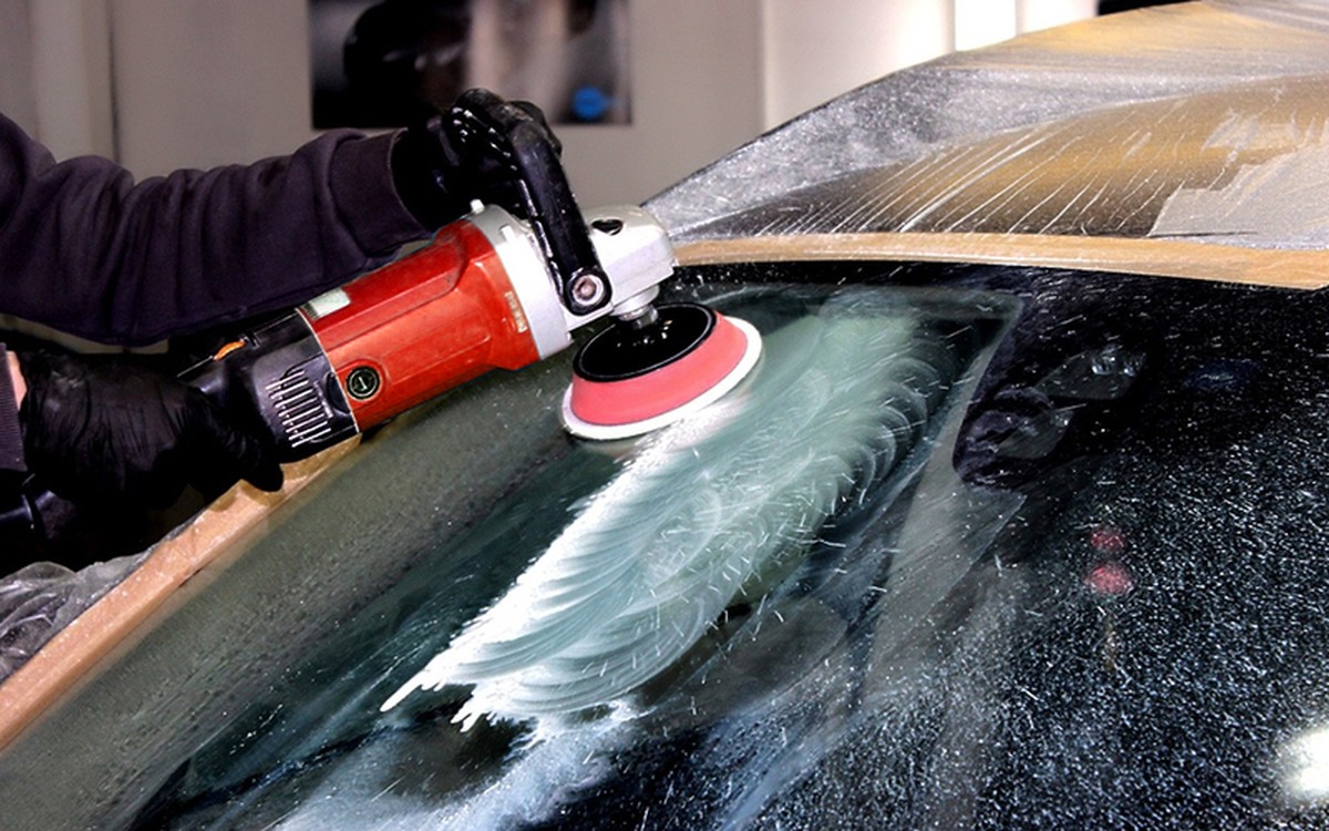 Zahnpasta auf dem Spiegel: Das Kratzer-Wunder, das Optiker kennen - image 2