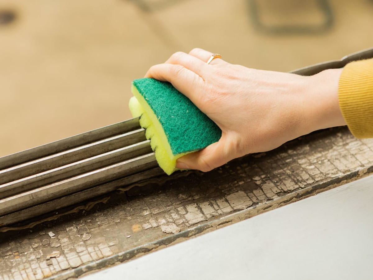 Zeitungspapier statt Küchenrolle: Das Geheimnis der Fensterputzer - image 2