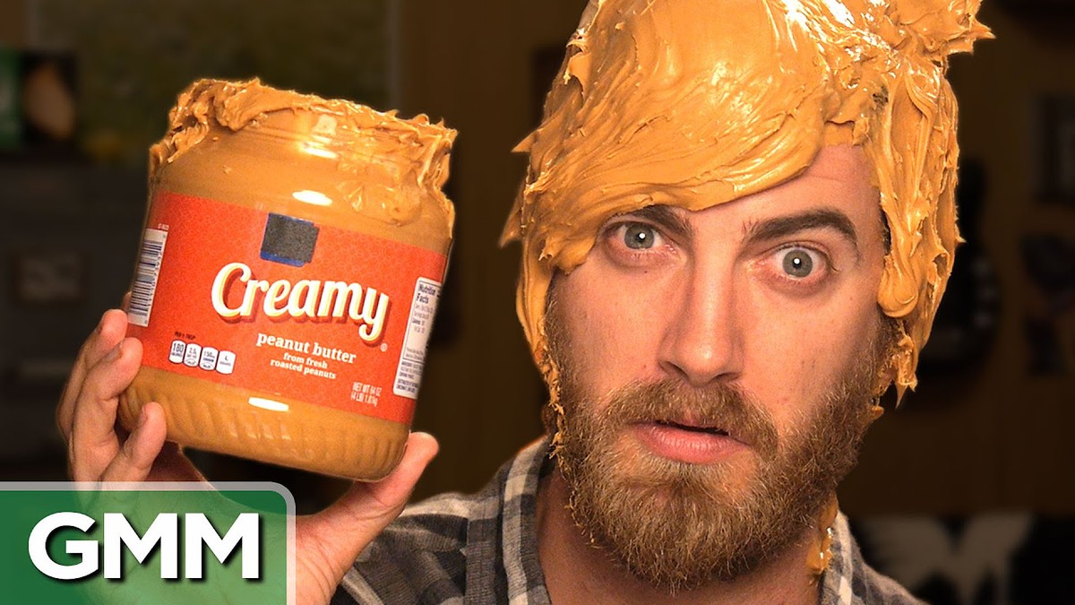 Kaugummi in den Haaren? Der Erdnussbutter-Trick, den Frisöre kennen - image 1